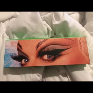 Kay Von D Divine Palette